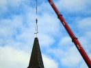 Montaż krzyża na dachu wieży_33